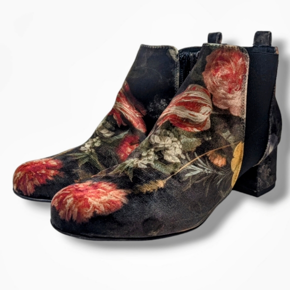 Sesto Meucci | Odeon Multi Valzer Velvet Floral Ankle Booties Women's Size 7 - Picture 3 of 8